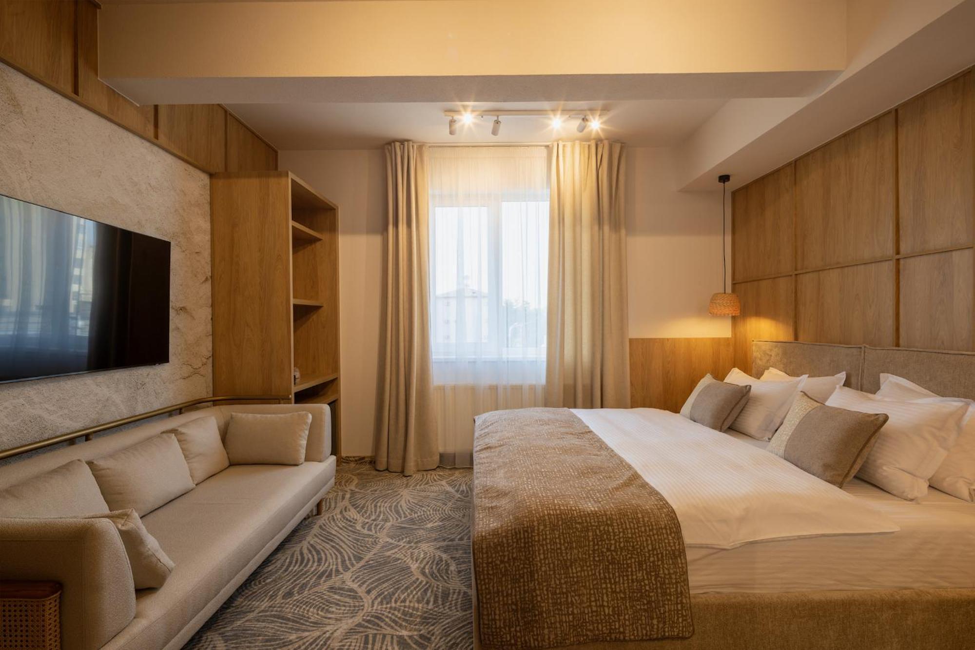 Hotel Serenity Timişoara Eksteriør bilde